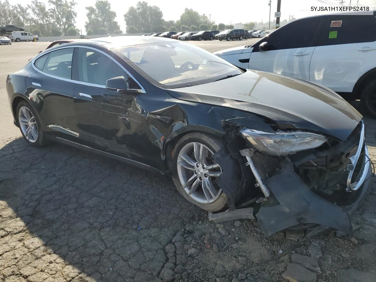 2014 Tesla Model S VIN: 5YJSA1H1XEFP52418 Lot: 72966954