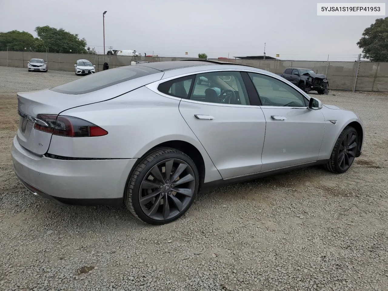 2014 Tesla Model S VIN: 5YJSA1S19EFP41953 Lot: 76401414