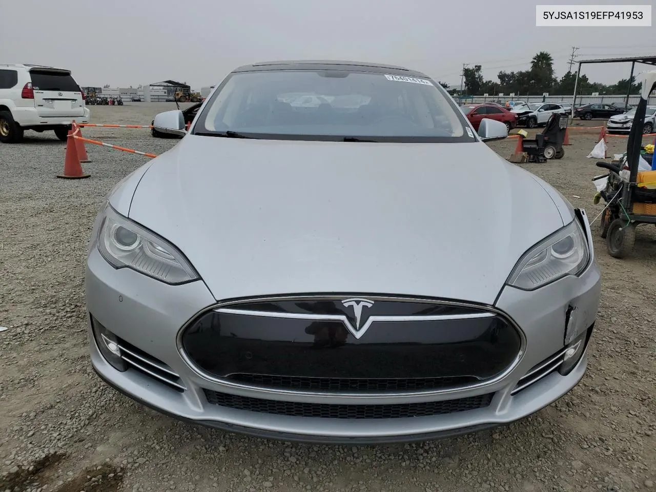 2014 Tesla Model S VIN: 5YJSA1S19EFP41953 Lot: 76401414