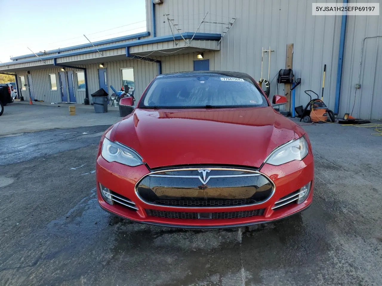 2014 Tesla Model S VIN: 5YJSA1H25EFP69197 Lot: 77947364