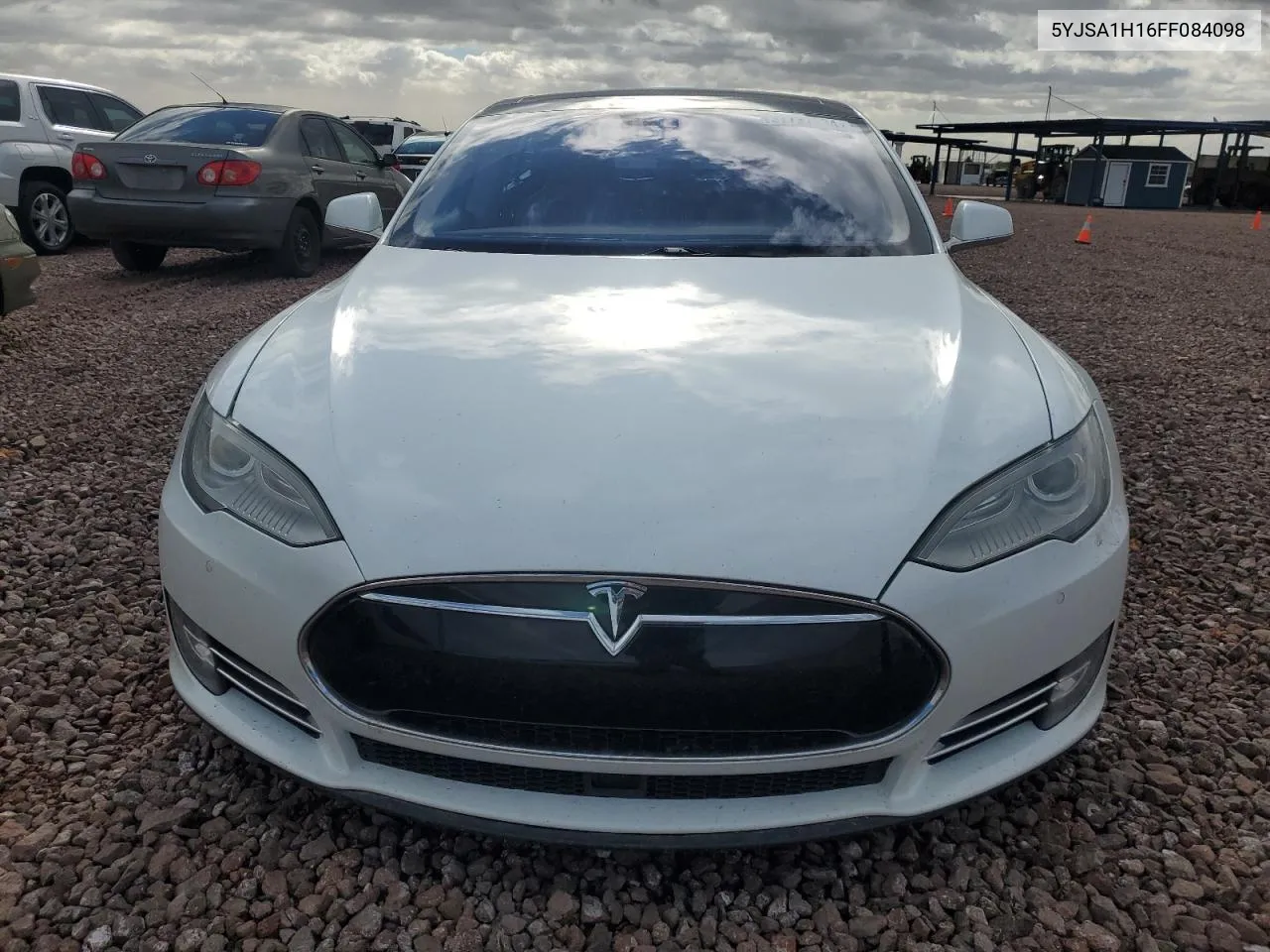 2015 Tesla Model S 85 VIN: 5YJSA1H16FF084098 Lot: 37737734