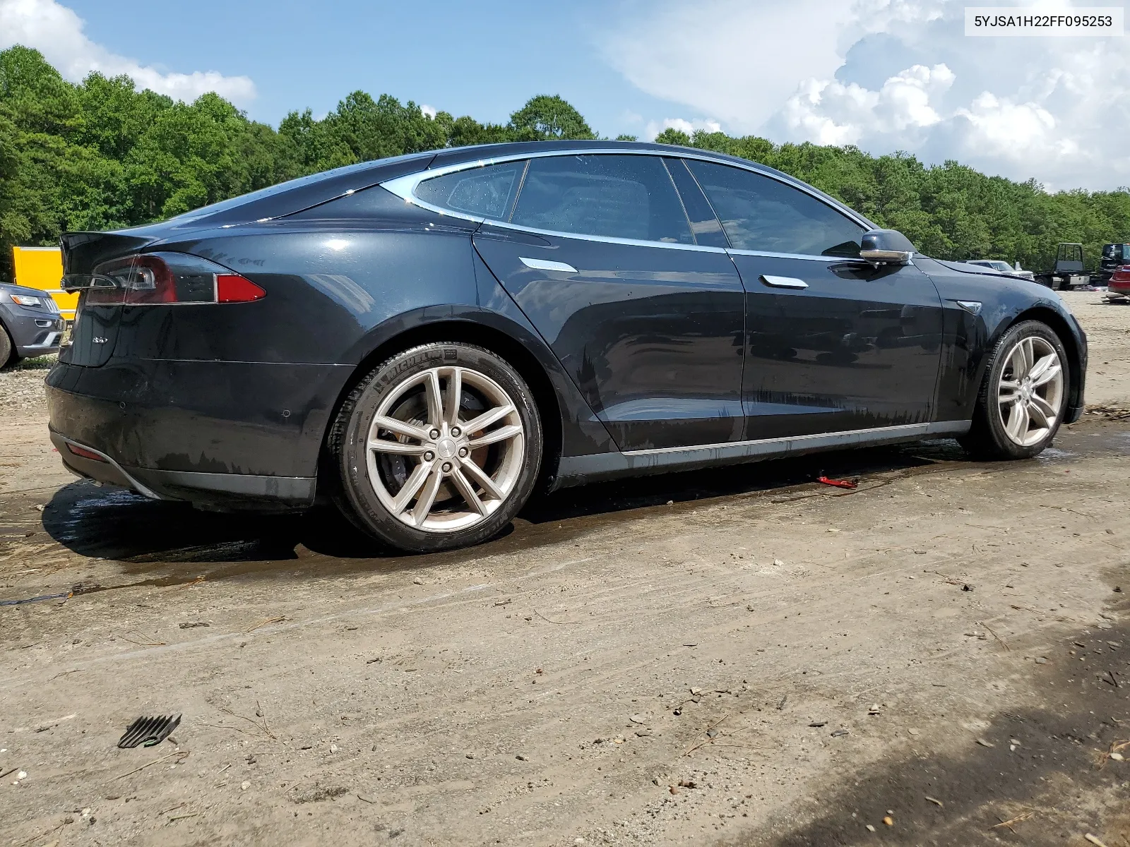 5YJSA1H22FF095253 2015 Tesla Model S 85D