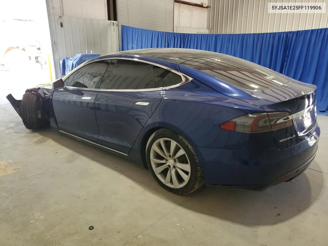 5YJSA1E25FF119906 2015 Tesla Model S