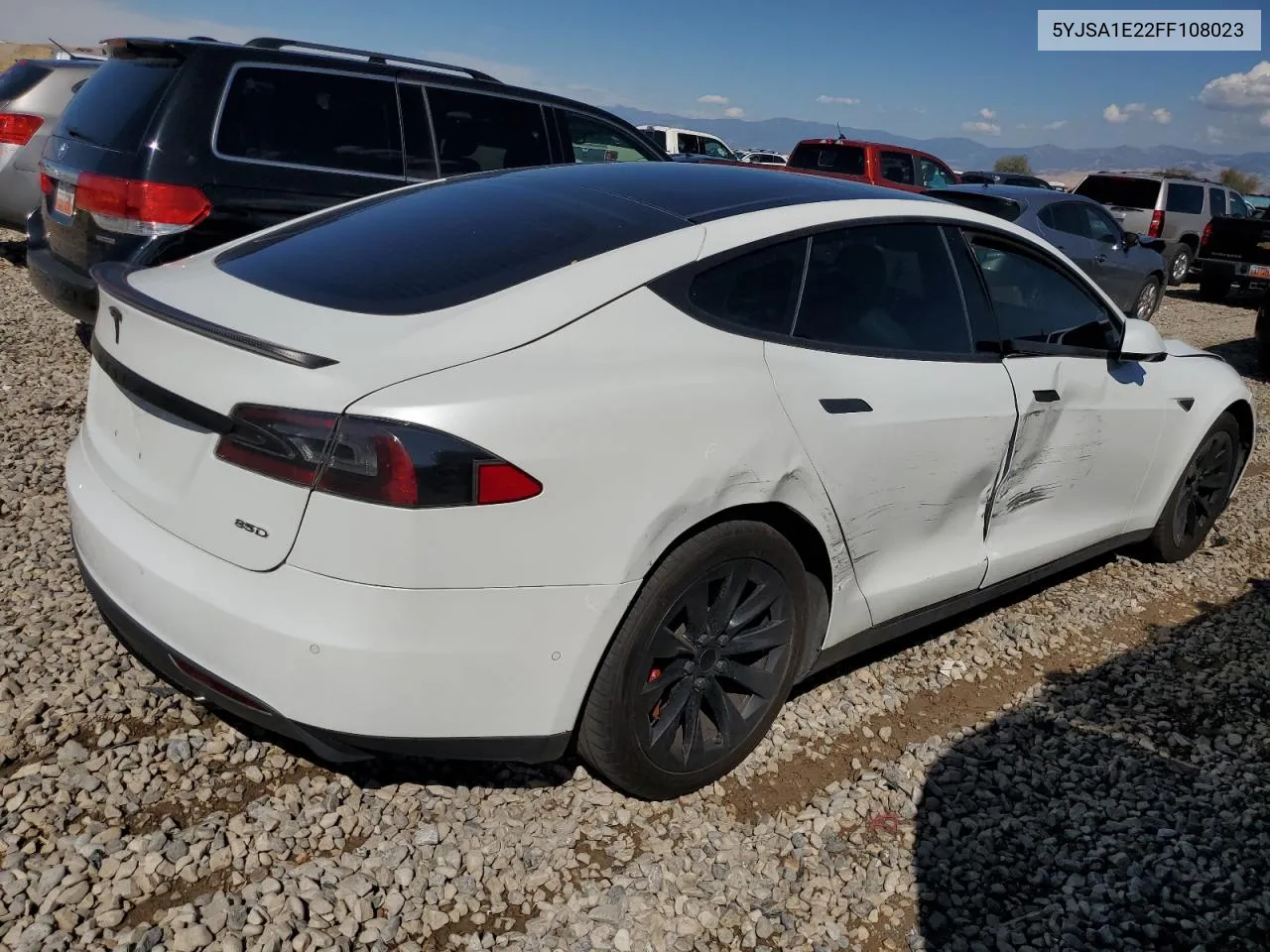 5YJSA1E22FF108023 2015 Tesla Model S