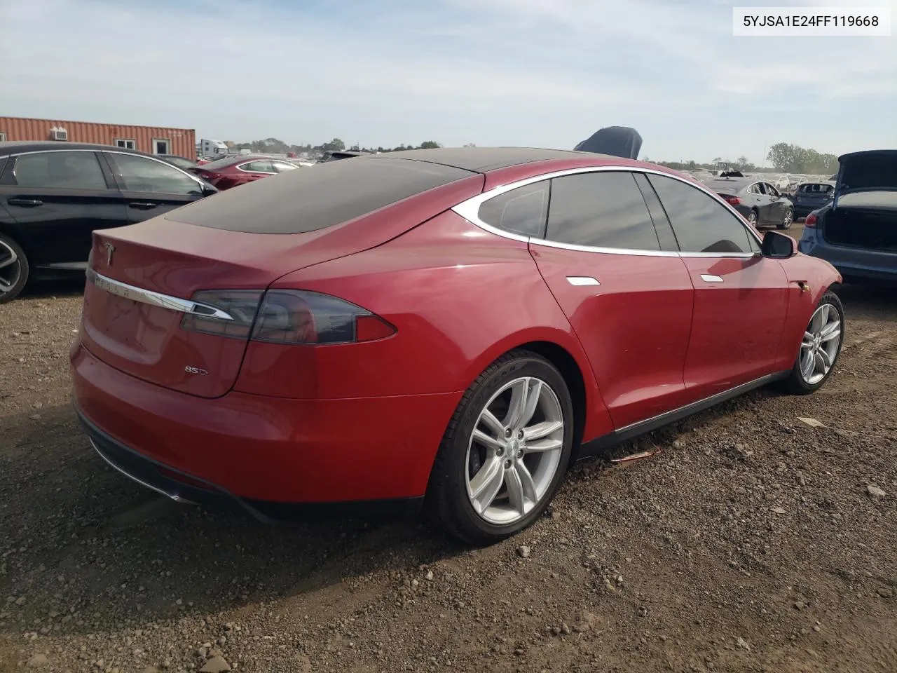 2015 Tesla Model S VIN: 5YJSA1E24FF119668 Lot: 71078254