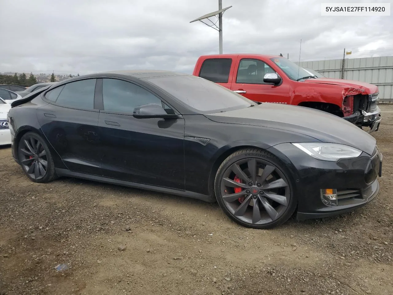 2015 Tesla Model S VIN: 5YJSA1E27FF114920 Lot: 71703734