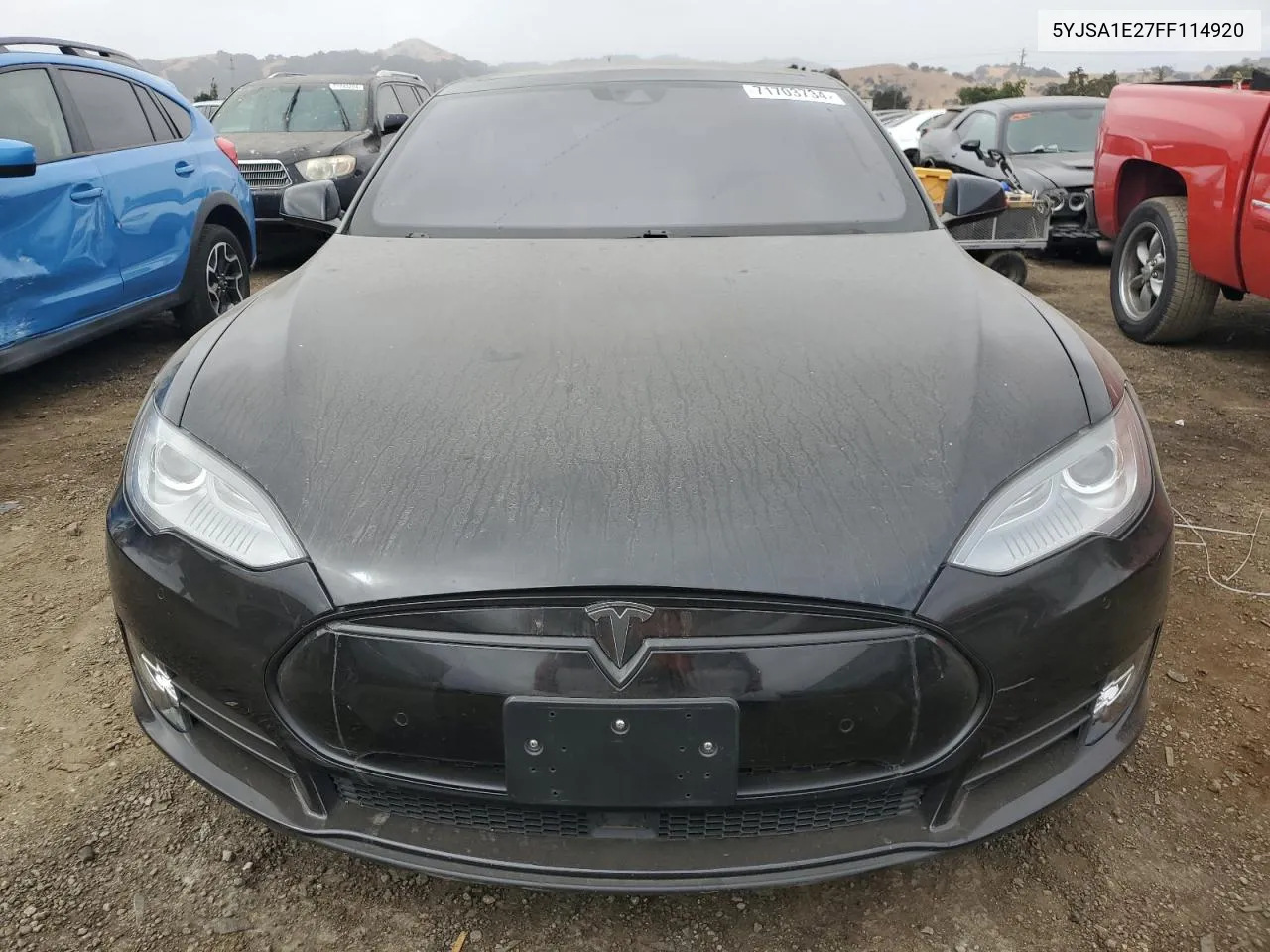 2015 Tesla Model S VIN: 5YJSA1E27FF114920 Lot: 71703734