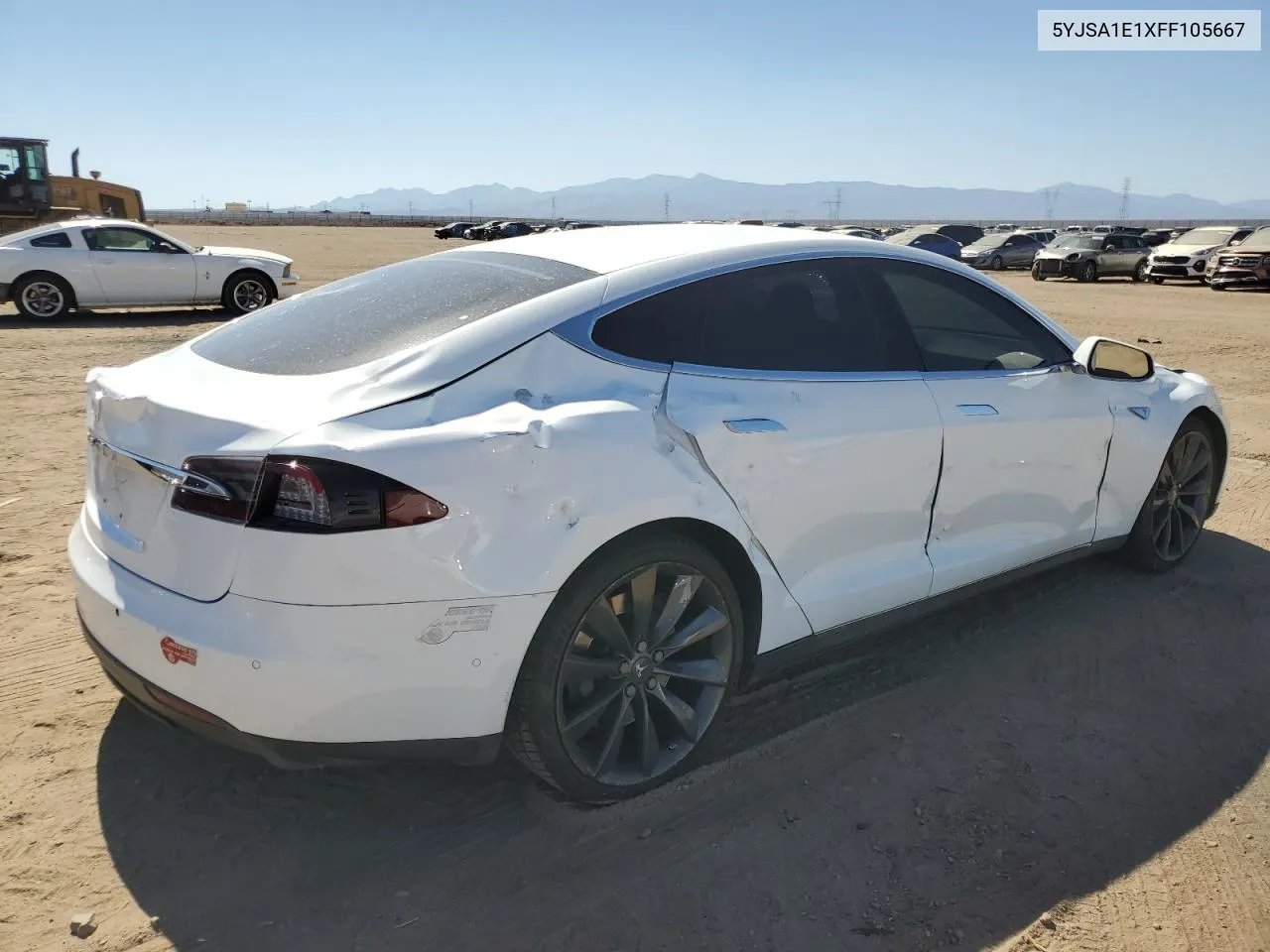 2015 Tesla Model S VIN: 5YJSA1E1XFF105667 Lot: 74743774