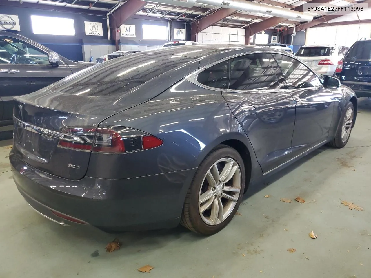 2015 Tesla Model S VIN: 5YJSA1E27FF113993 Lot: 75992394