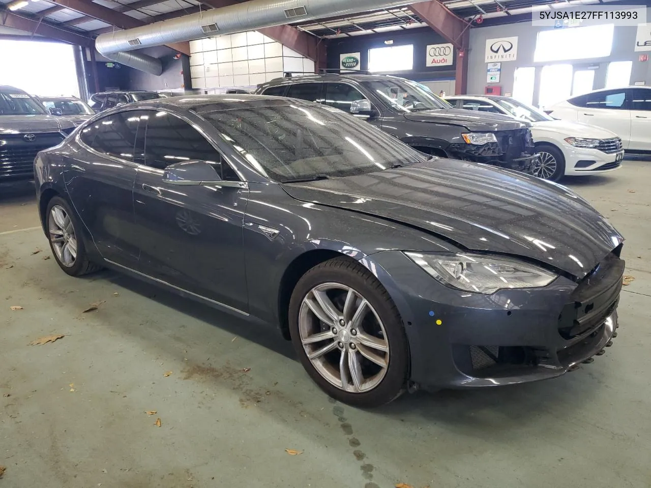 2015 Tesla Model S VIN: 5YJSA1E27FF113993 Lot: 75992394