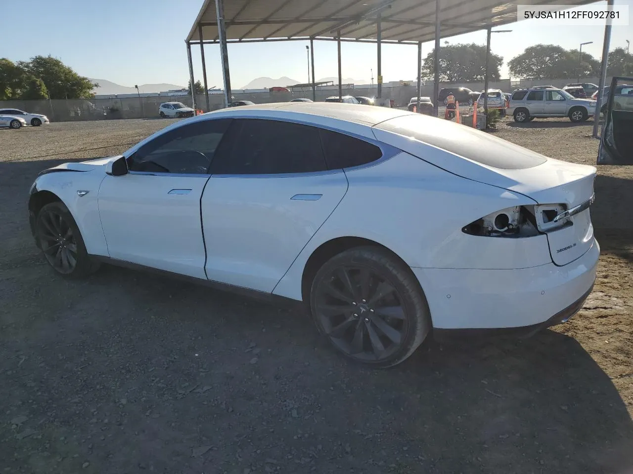 2015 Tesla Model S 85 VIN: 5YJSA1H12FF092781 Lot: 79046404