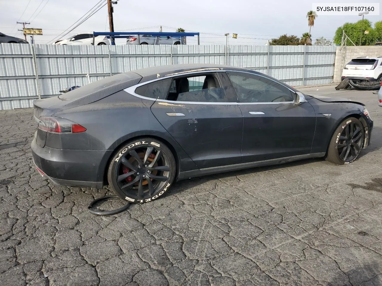 2015 Tesla Model S VIN: 5YJSA1E18FF107160 Lot: 79363844