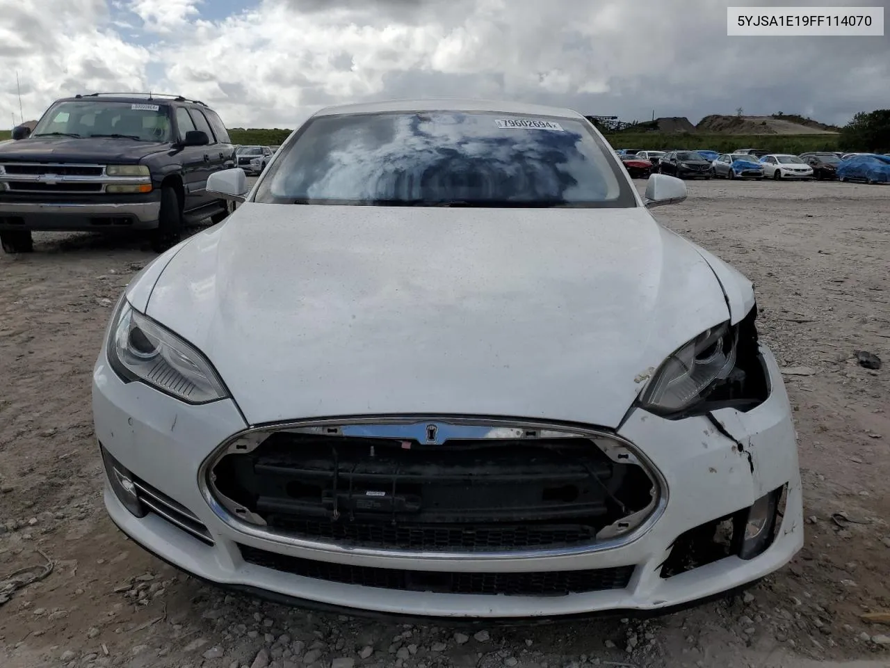 2015 Tesla Model S VIN: 5YJSA1E19FF114070 Lot: 79602694