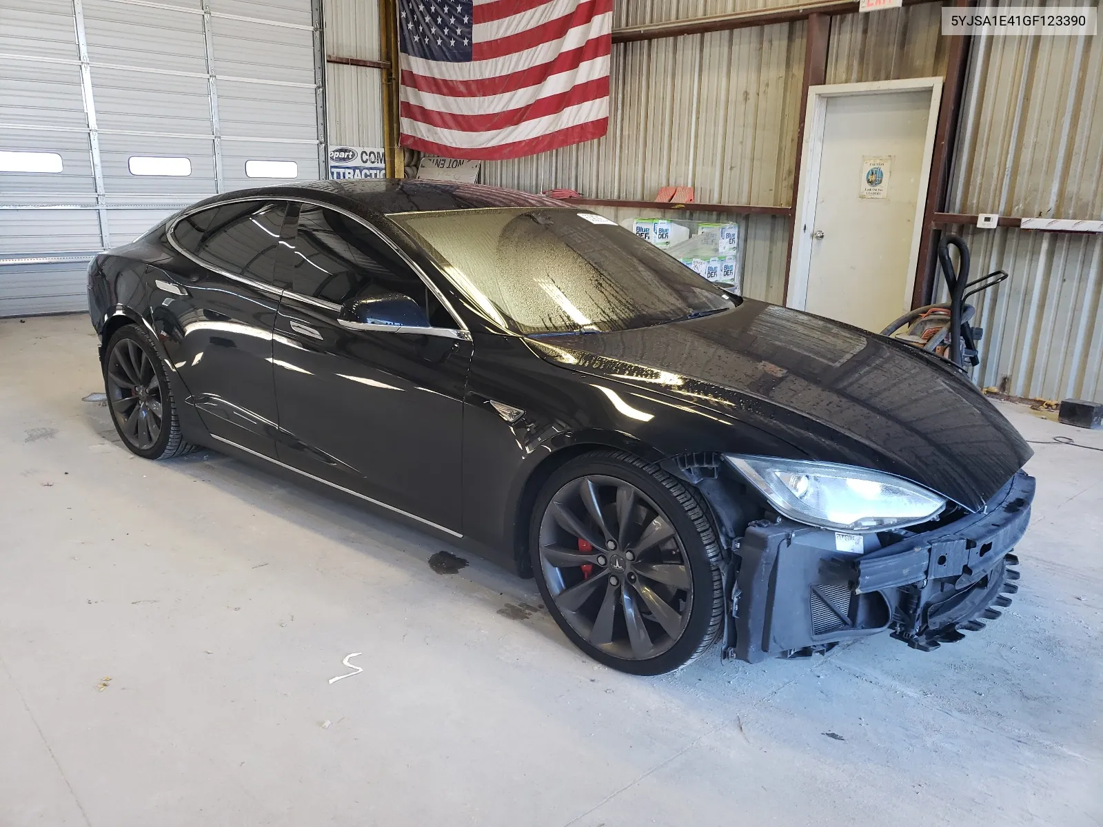 2016 Tesla Model S VIN: 5YJSA1E41GF123390 Lot: 63909974