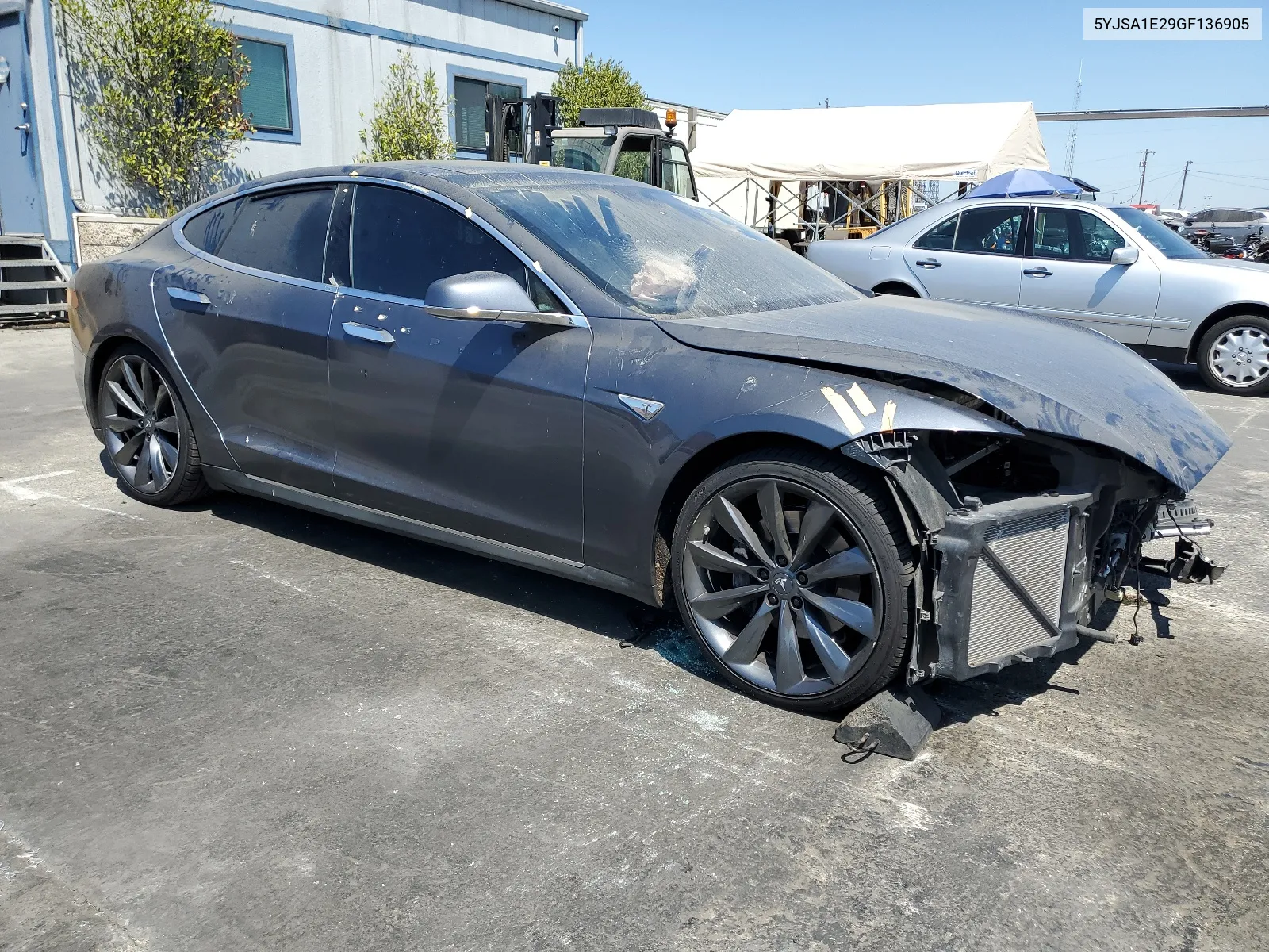 2016 Tesla Model S VIN: 5YJSA1E29GF136905 Lot: 67380864