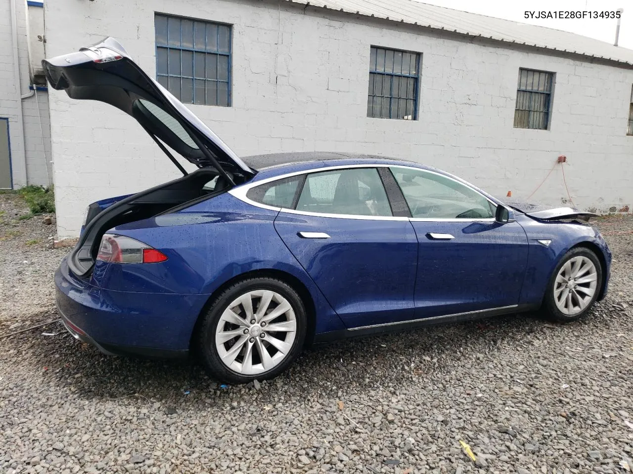 2016 Tesla Model S VIN: 5YJSA1E28GF134935 Lot: 72048484