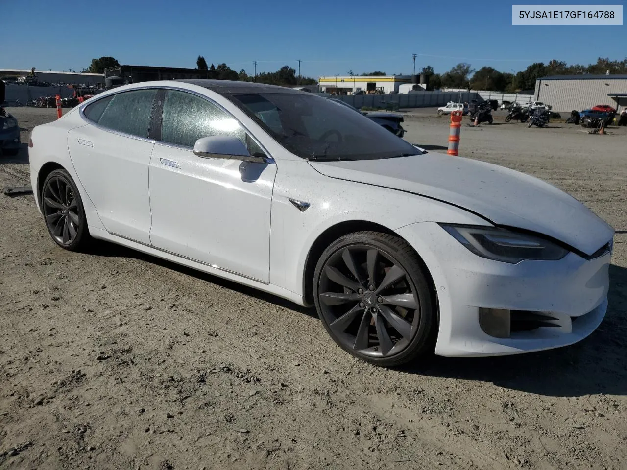 2016 Tesla Model S VIN: 5YJSA1E17GF164788 Lot: 75565904