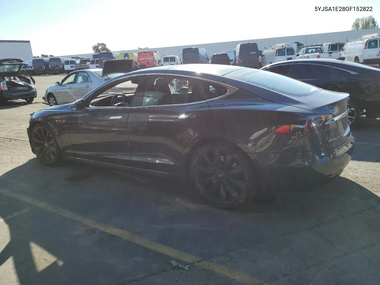 2016 Tesla Model S VIN: 5YJSA1E28GF152822 Lot: 80921344