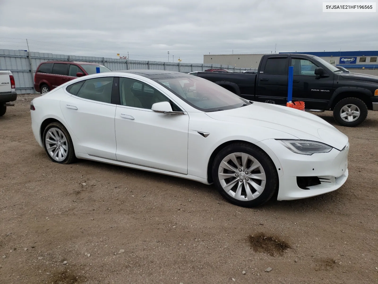 2017 Tesla Model S VIN: 5YJSA1E21HF196565 Lot: 65255664