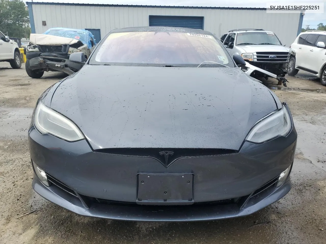 5YJSA1E15HF225251 2017 Tesla Model S