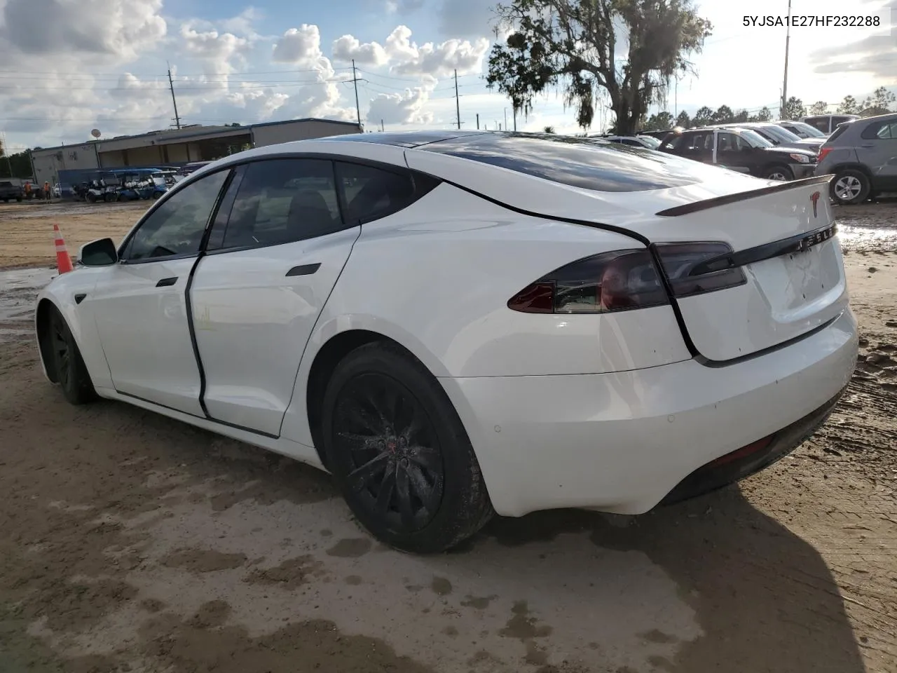 2017 Tesla Model S VIN: 5YJSA1E27HF232288 Lot: 73671674