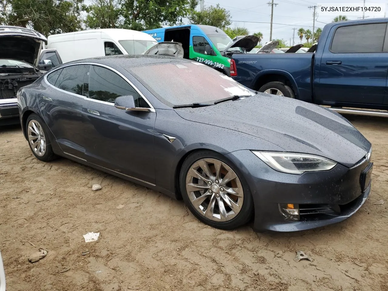 2017 Tesla Model S VIN: 5YJSA1E2XHF194720 Lot: 73951374