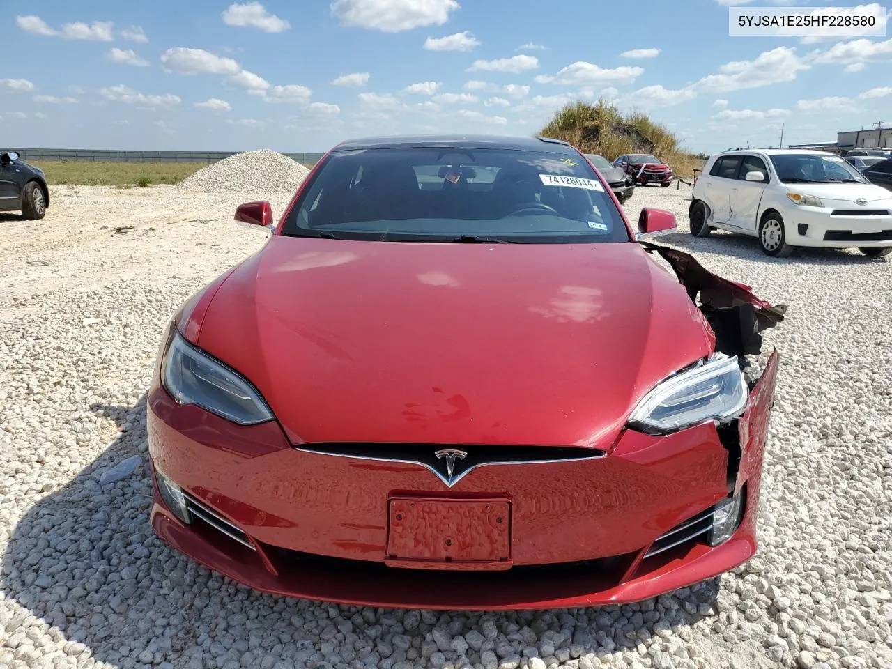 2017 Tesla Model S VIN: 5YJSA1E25HF228580 Lot: 74126044