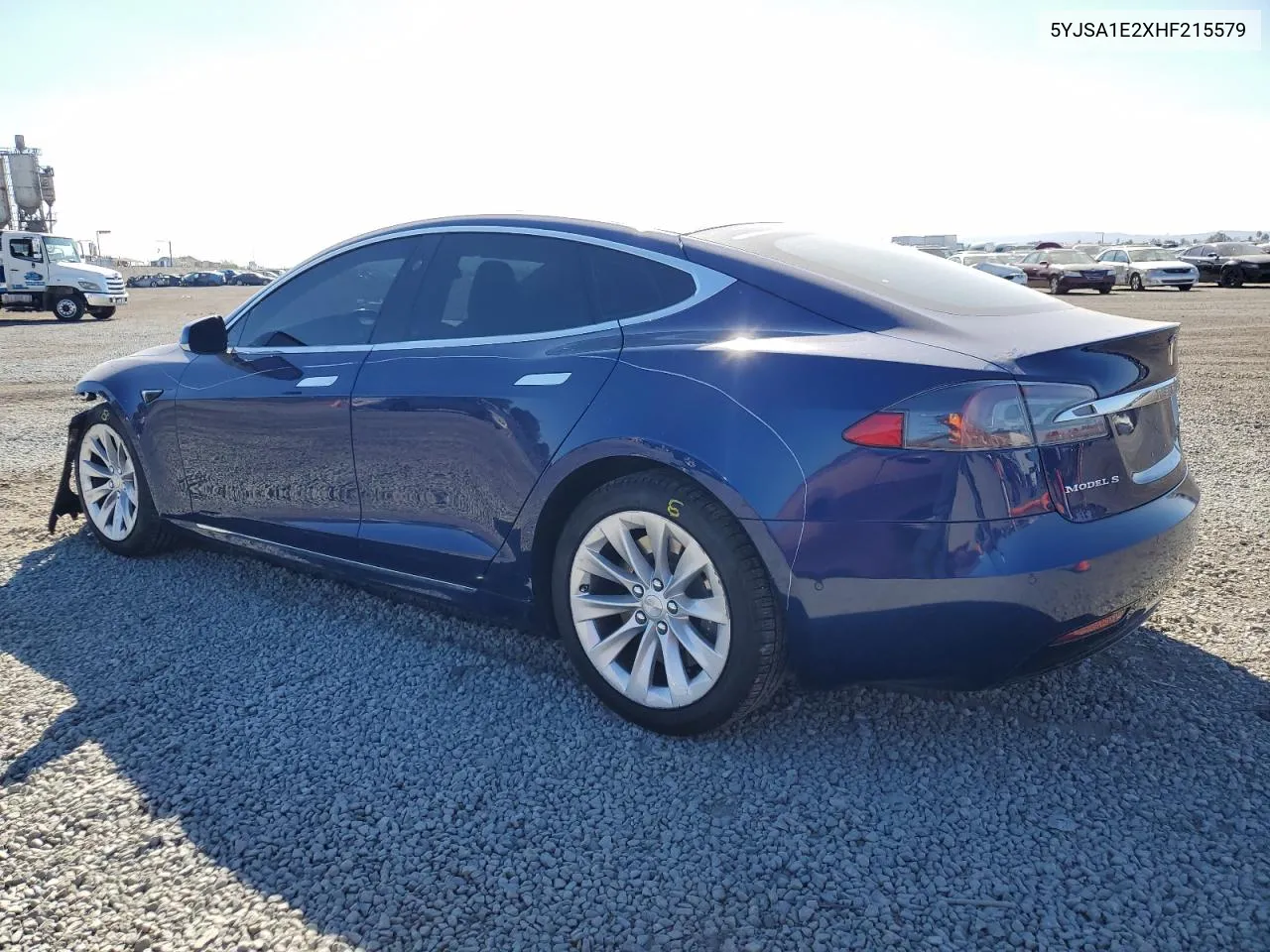 2017 Tesla Model S VIN: 5YJSA1E2XHF215579 Lot: 79907454