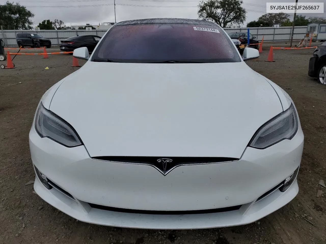 5YJSA1E29JF265637 2018 Tesla Model S