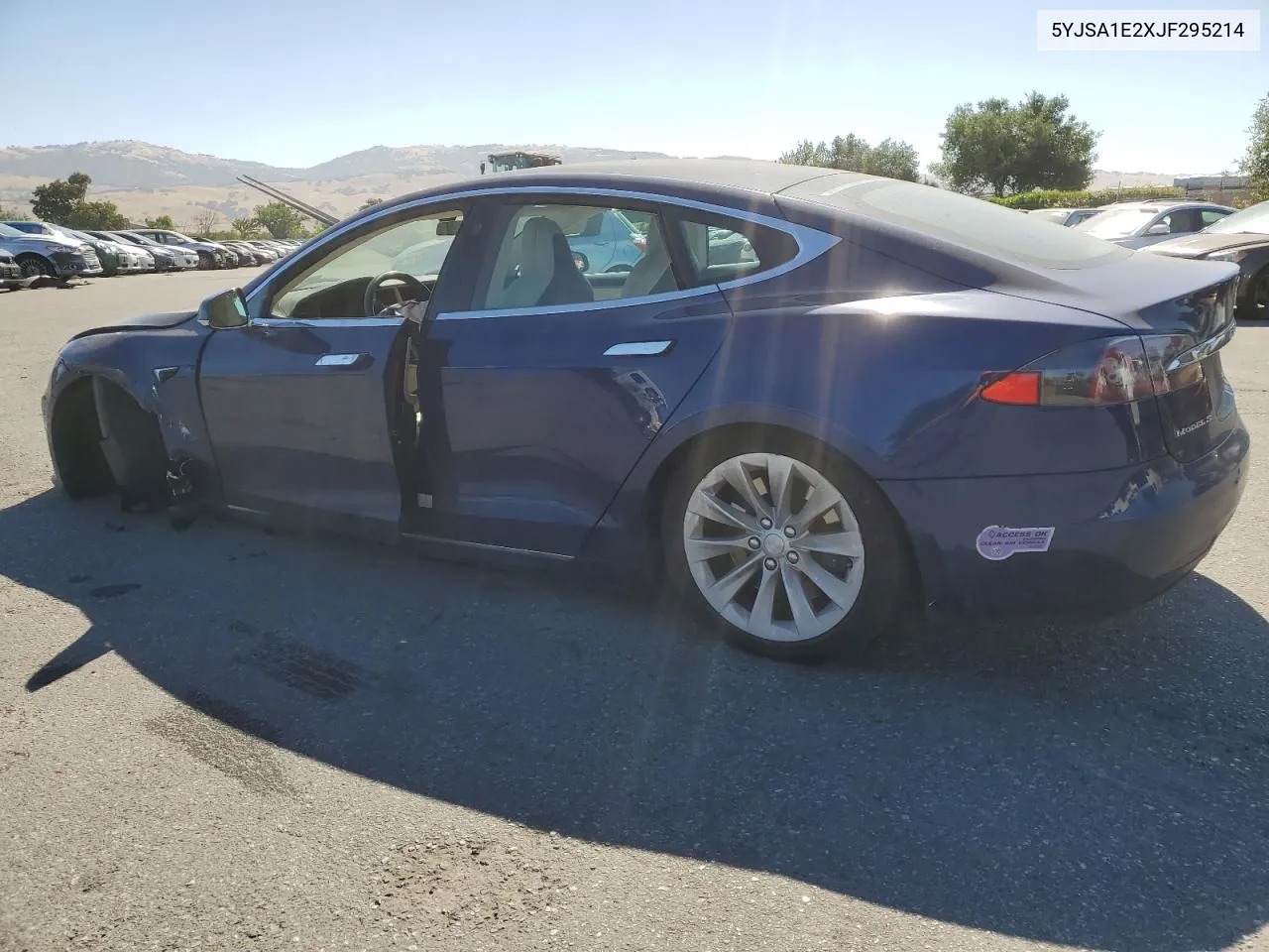 5YJSA1E2XJF295214 2018 Tesla Model S