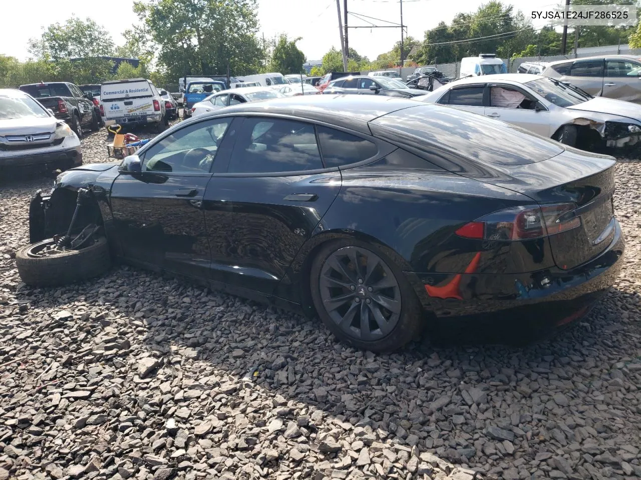 5YJSA1E24JF286525 2018 Tesla Model S