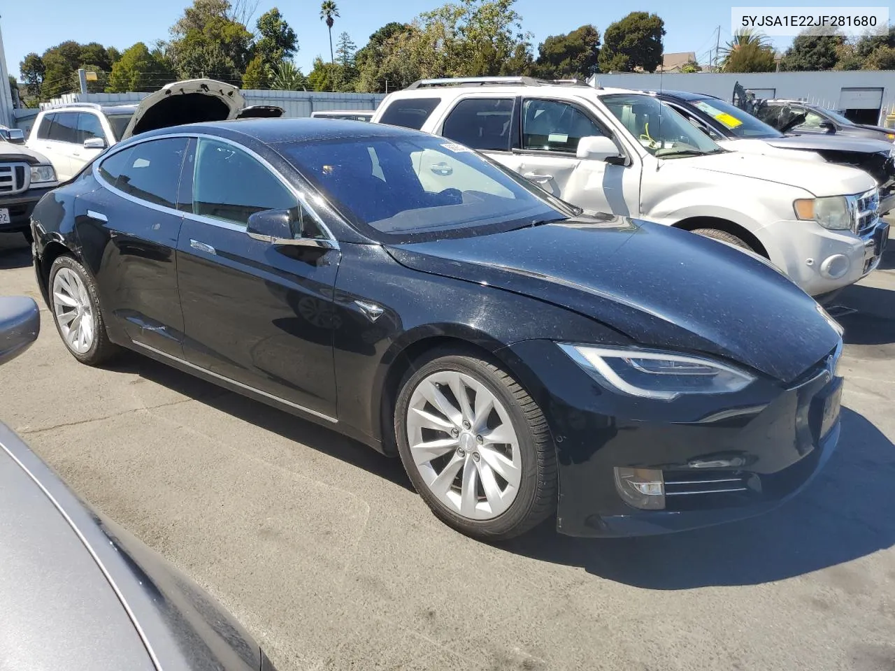 5YJSA1E22JF281680 2018 Tesla Model S