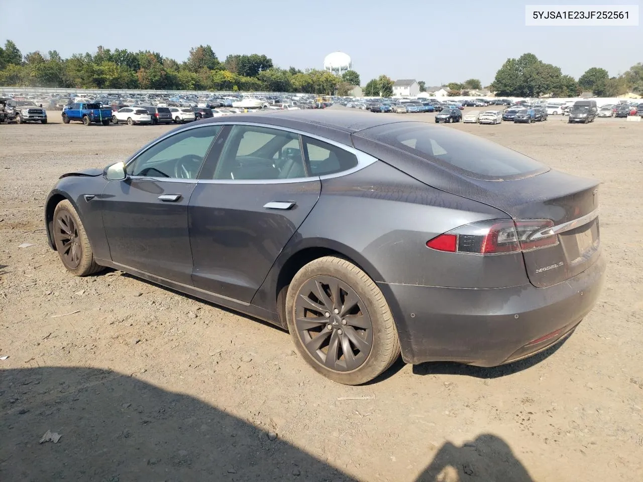 2018 Tesla Model S VIN: 5YJSA1E23JF252561 Lot: 70889894