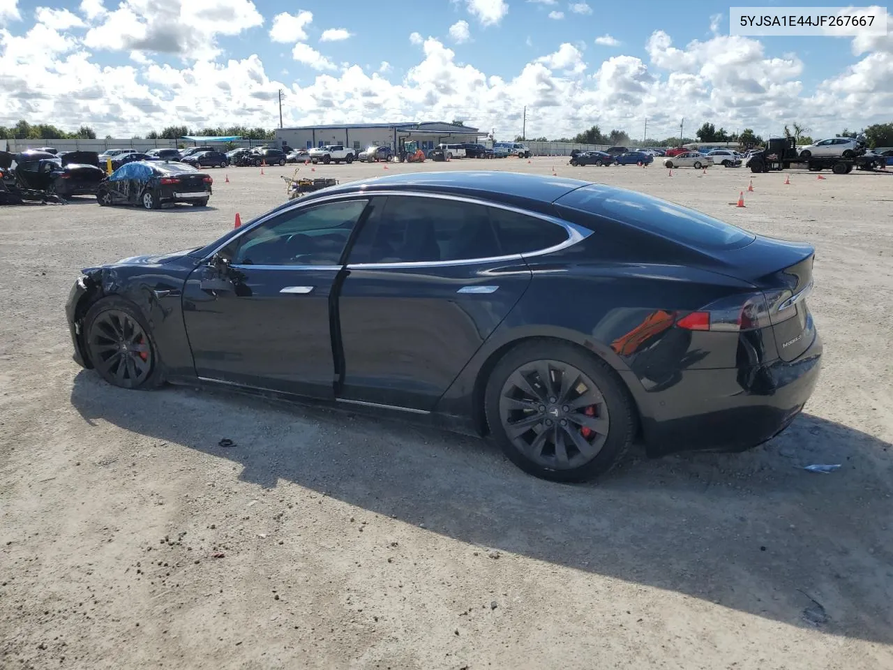 5YJSA1E44JF267667 2018 Tesla Model S