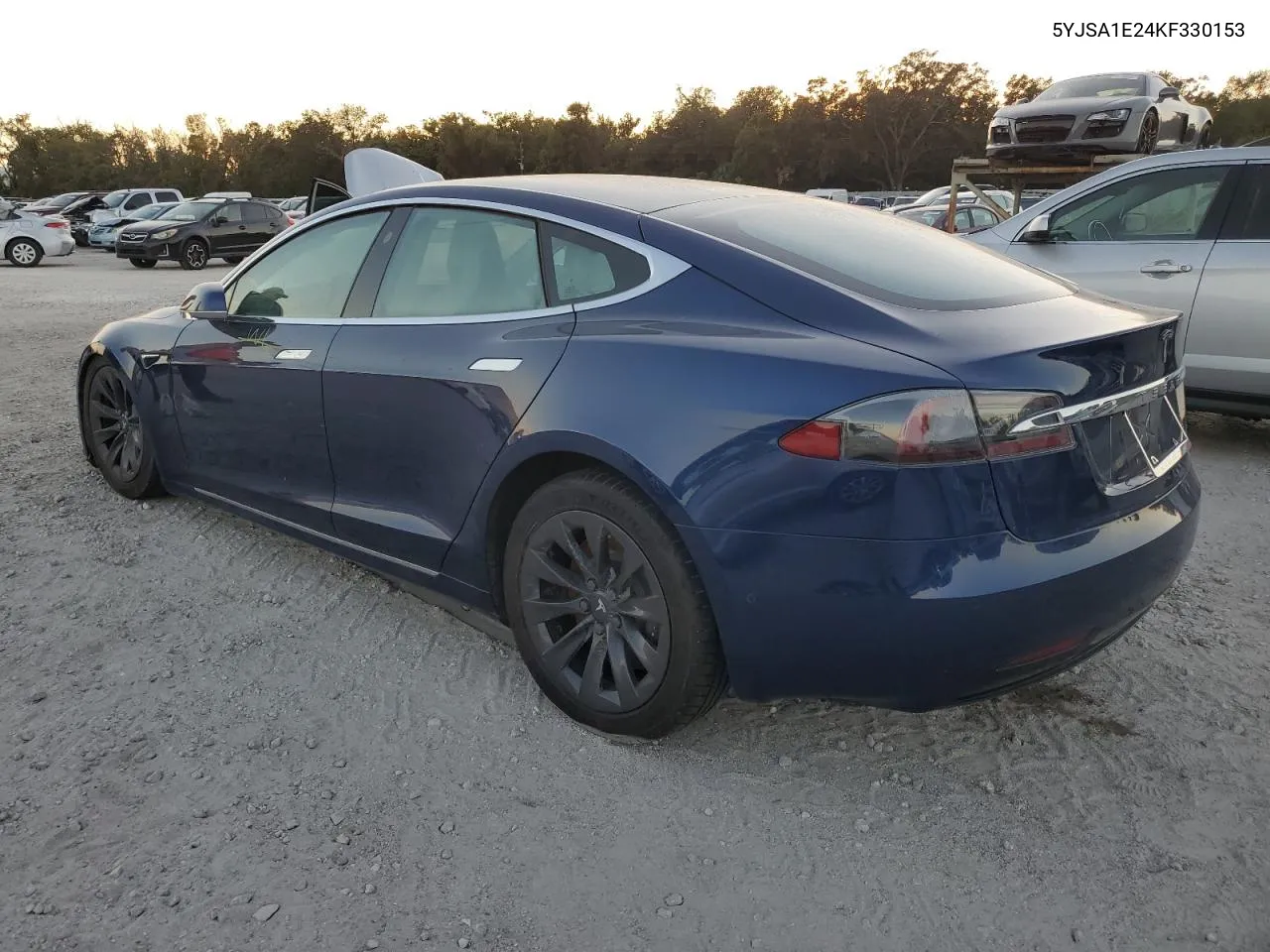 2019 Tesla Model S VIN: 5YJSA1E24KF330153 Lot: 75277334