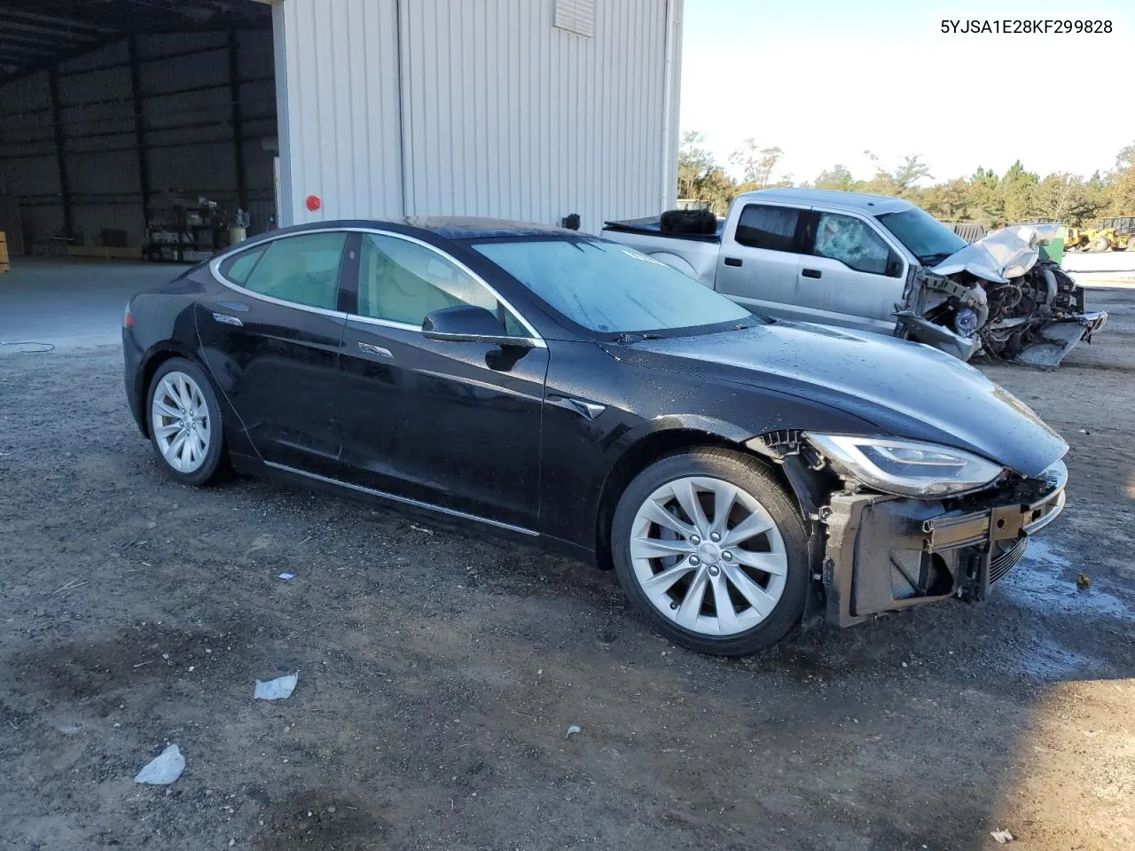 2019 Tesla Model S VIN: 5YJSA1E28KF299828 Lot: 81323904