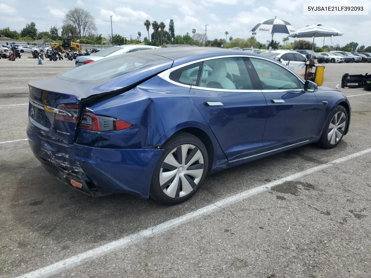 5YJSA1E21LF392093 2020 Tesla Model S