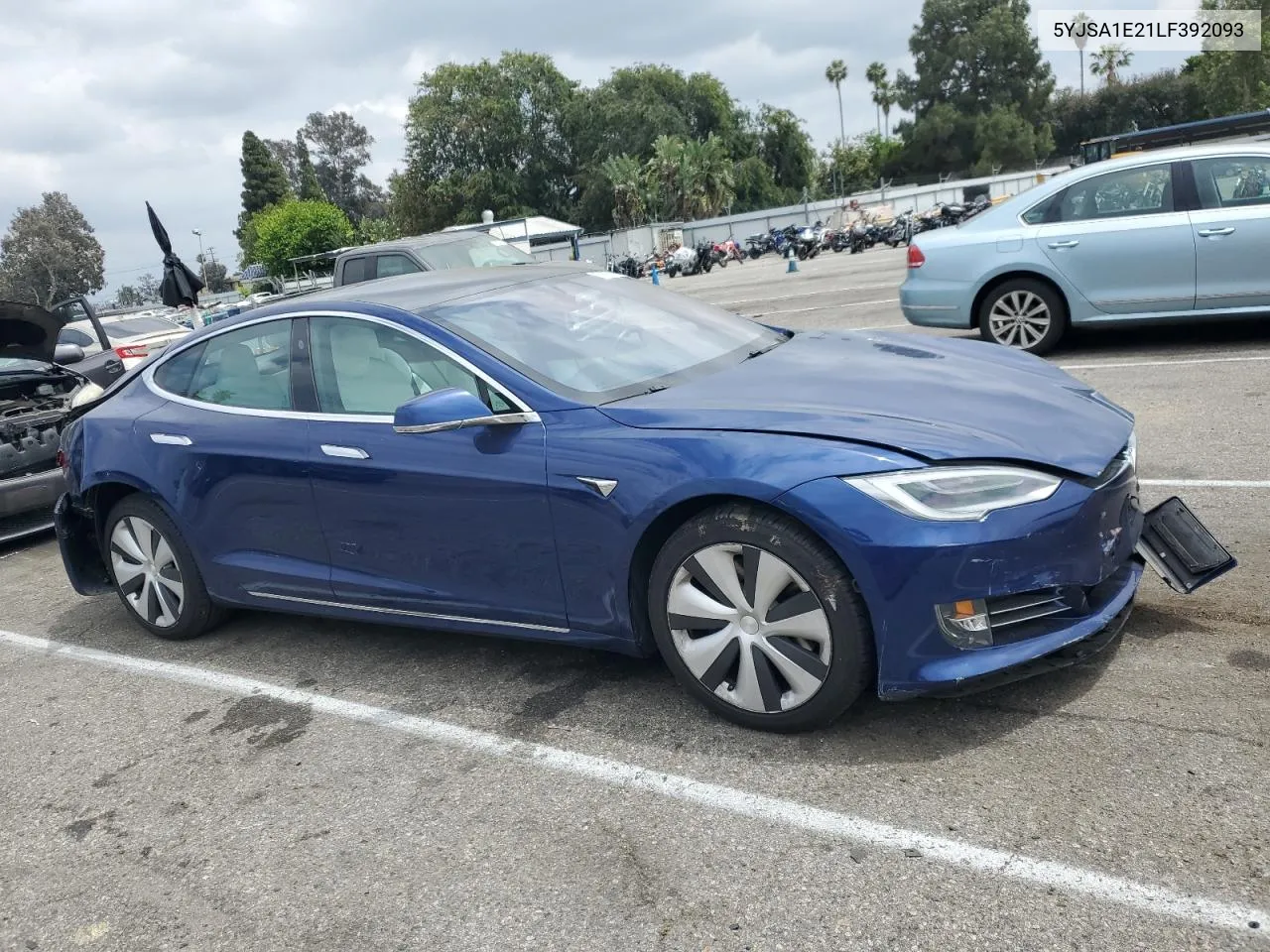 2020 Tesla Model S VIN: 5YJSA1E21LF392093 Lot: 56033194