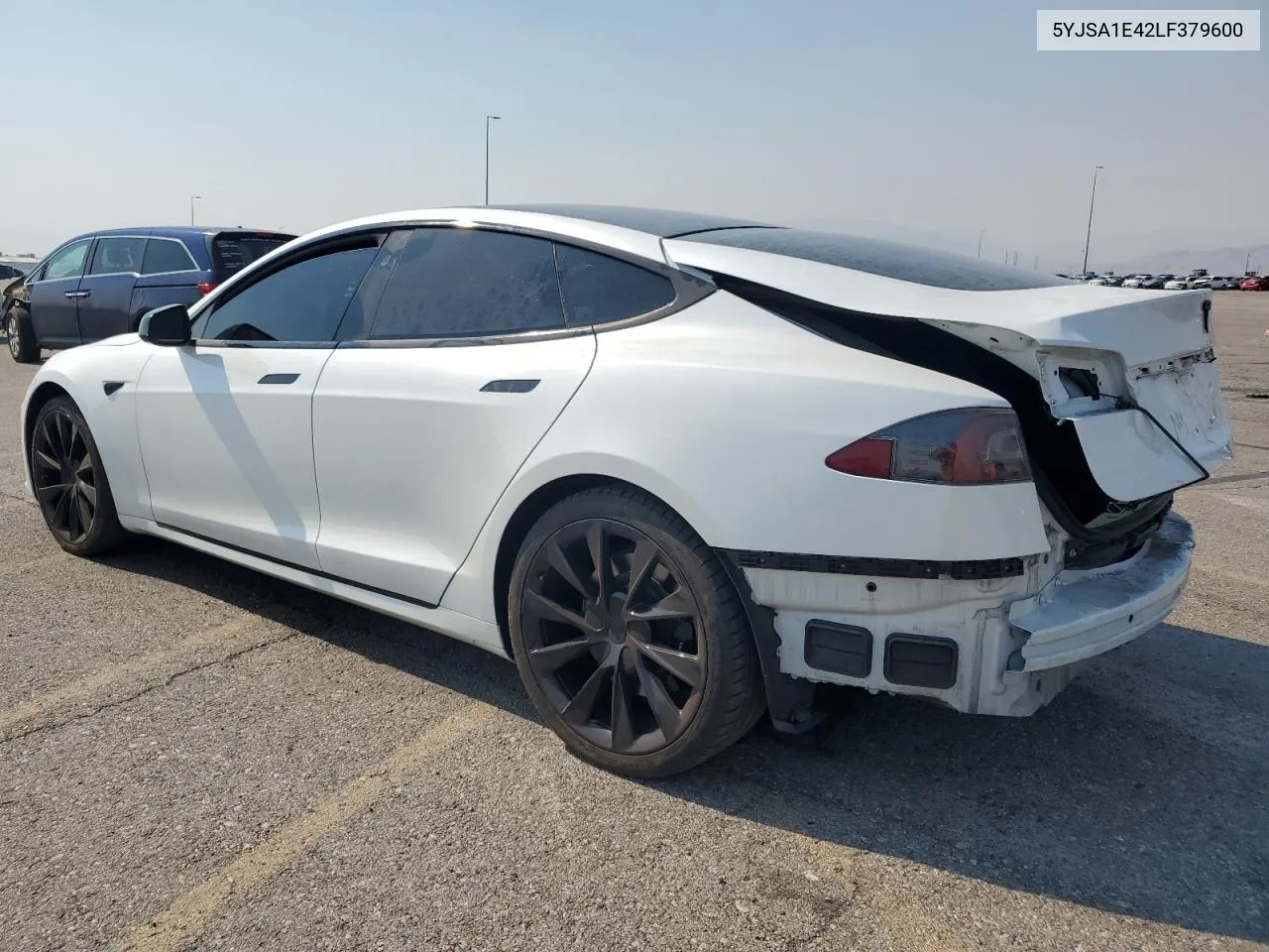 2020 Tesla Model S VIN: 5YJSA1E42LF379600 Lot: 70631144