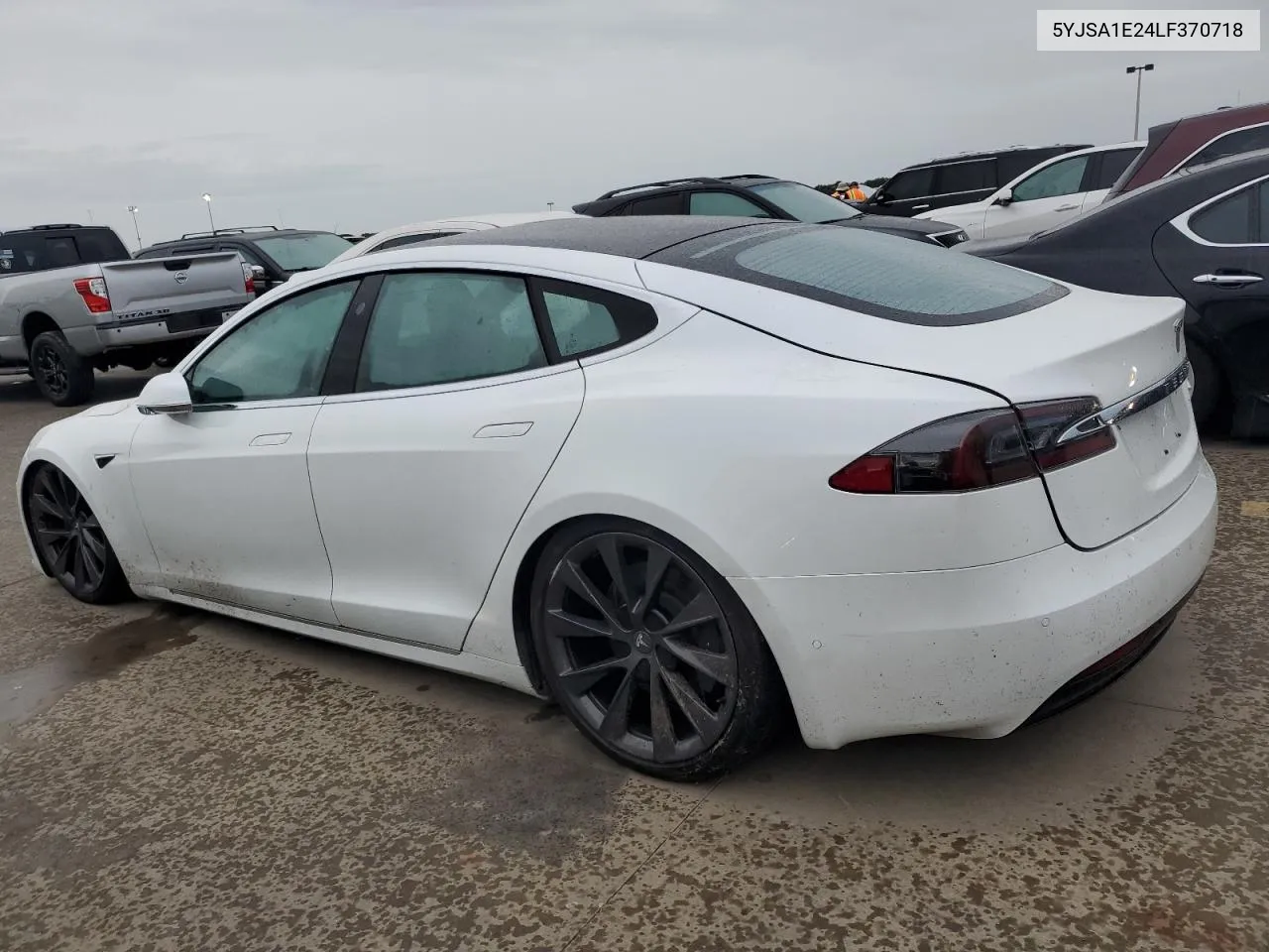 2020 Tesla Model S VIN: 5YJSA1E24LF370718 Lot: 74064624