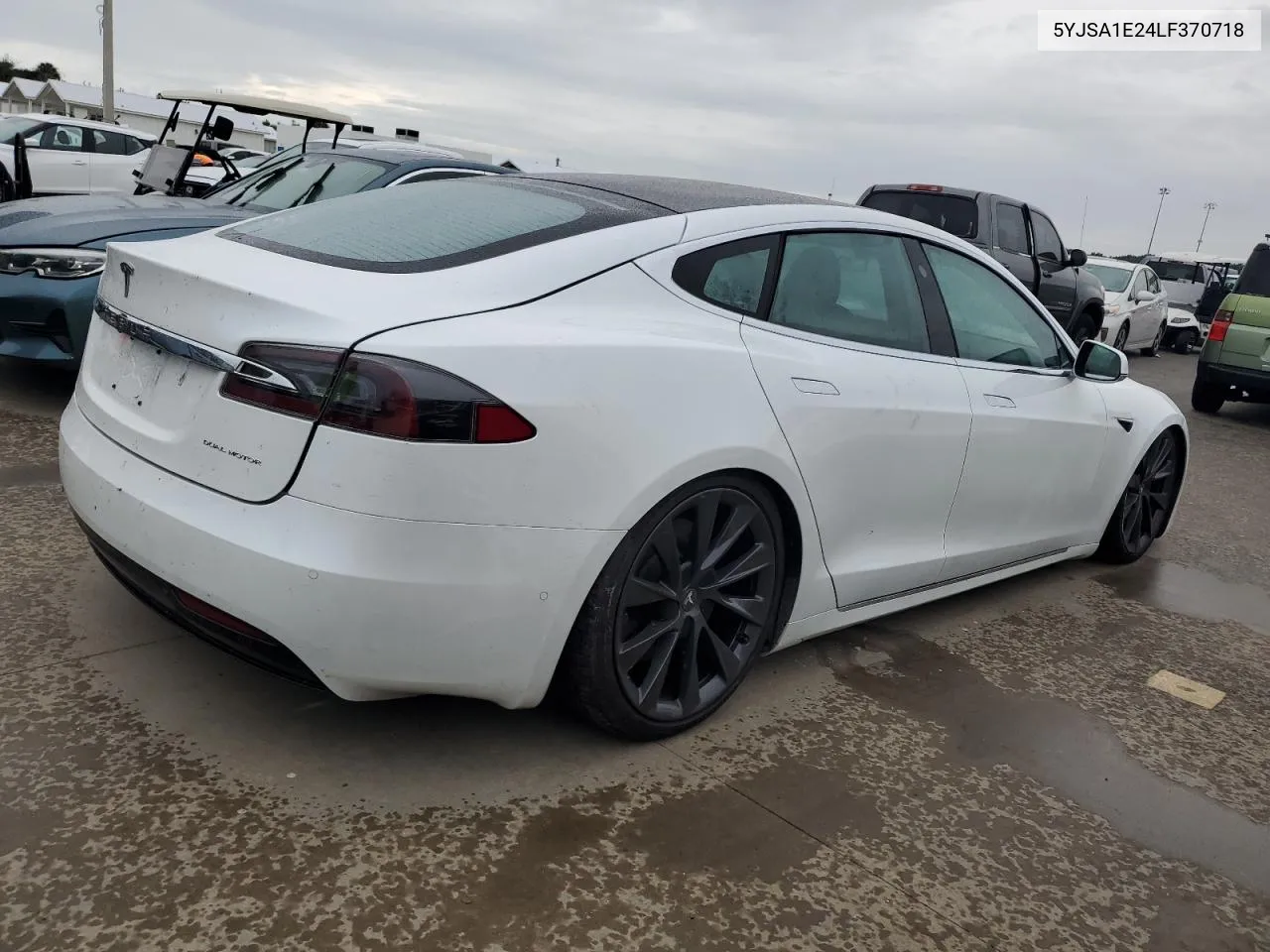 2020 Tesla Model S VIN: 5YJSA1E24LF370718 Lot: 74064624