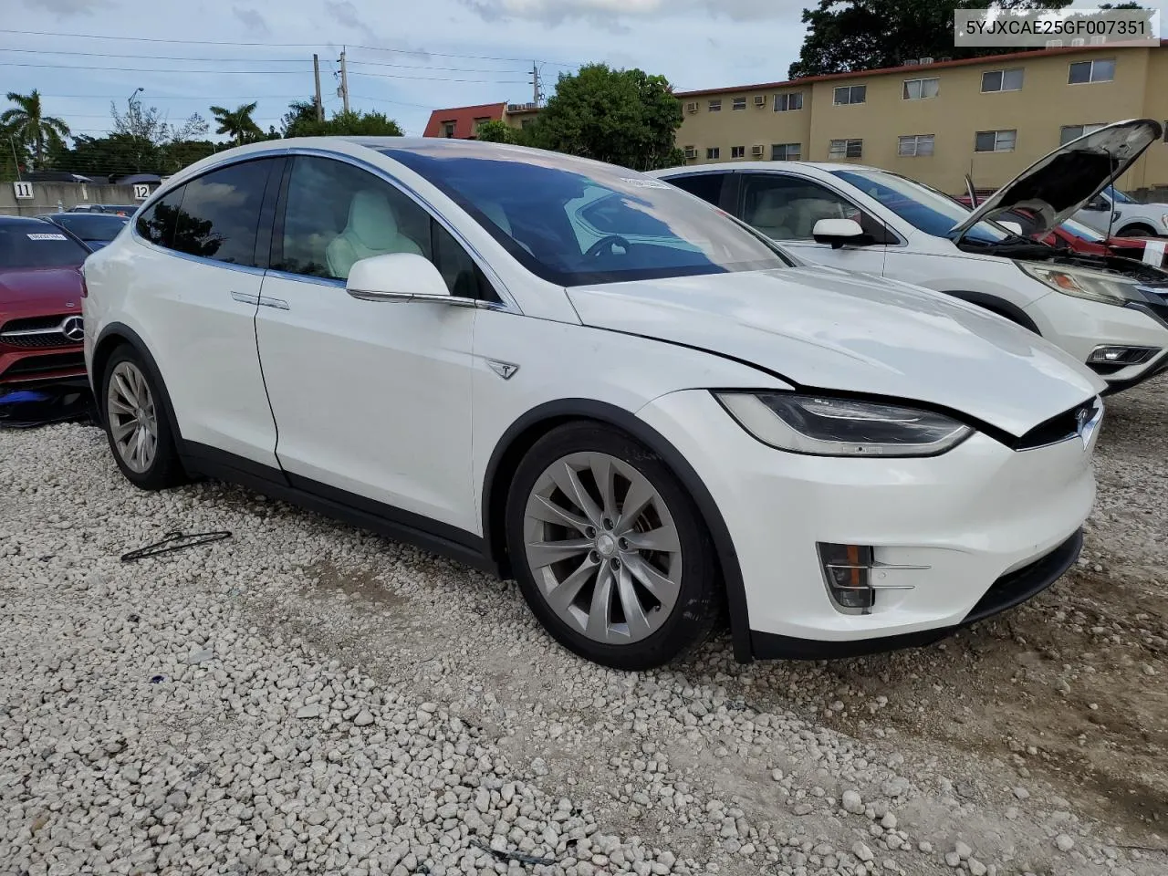 2016 Tesla Model X VIN: 5YJXCAE25GF007351 Lot: 65972554