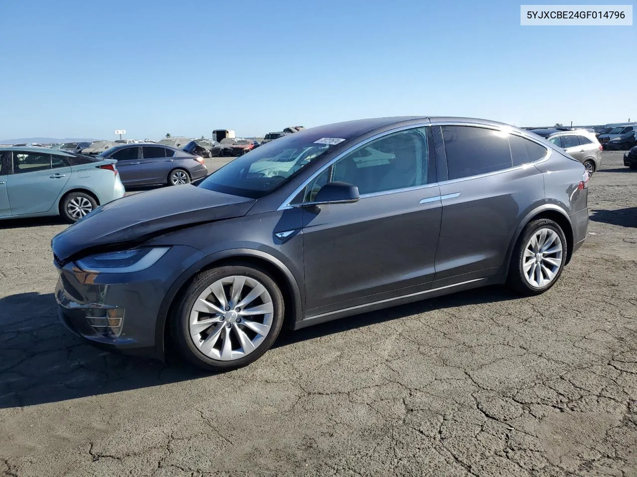 2016 Tesla Model X VIN: 5YJXCBE24GF014796 Lot: 70727674