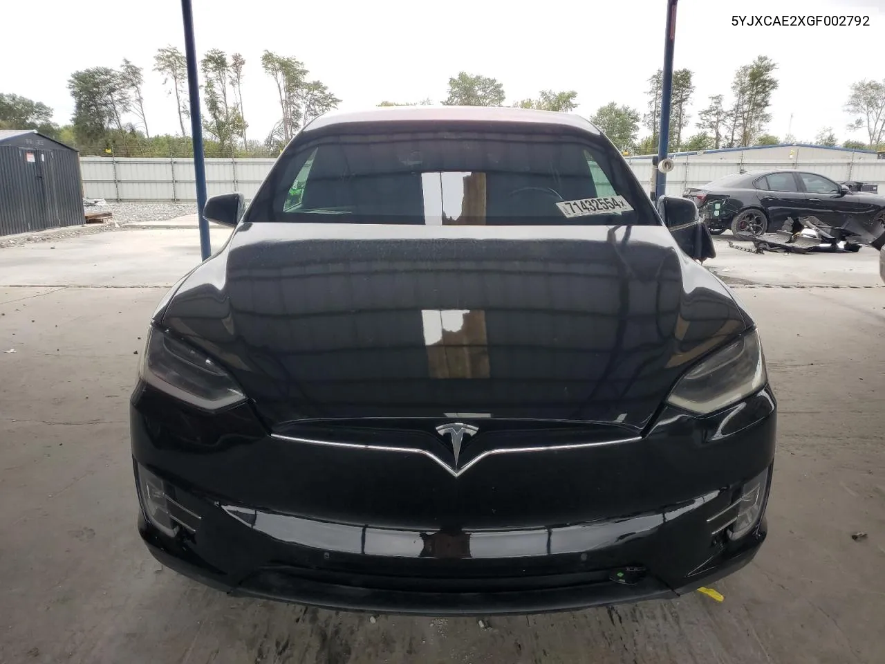 2016 Tesla Model X VIN: 5YJXCAE2XGF002792 Lot: 71432554