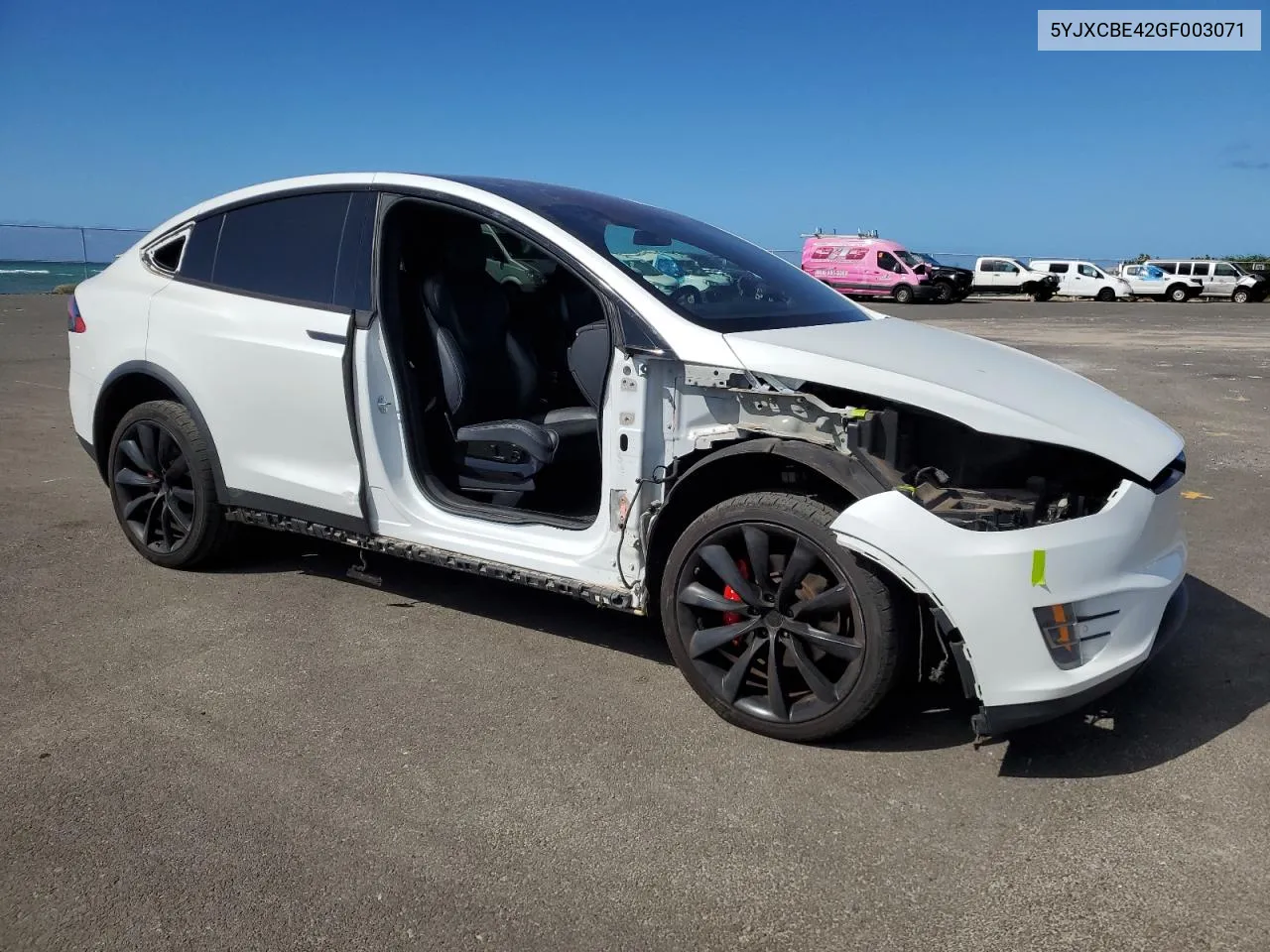 5YJXCBE42GF003071 2016 Tesla Model X