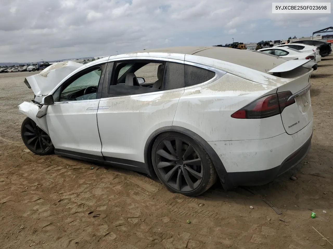 2016 Tesla Model X VIN: 5YJXCBE25GF023698 Lot: 72066764