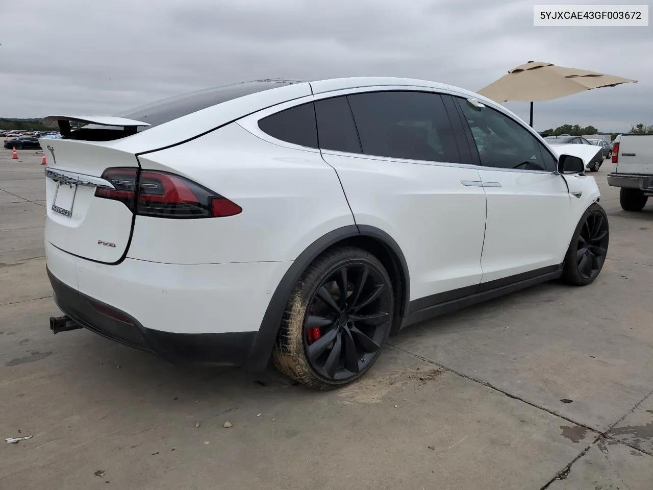 5YJXCAE43GF003672 2016 Tesla Model X