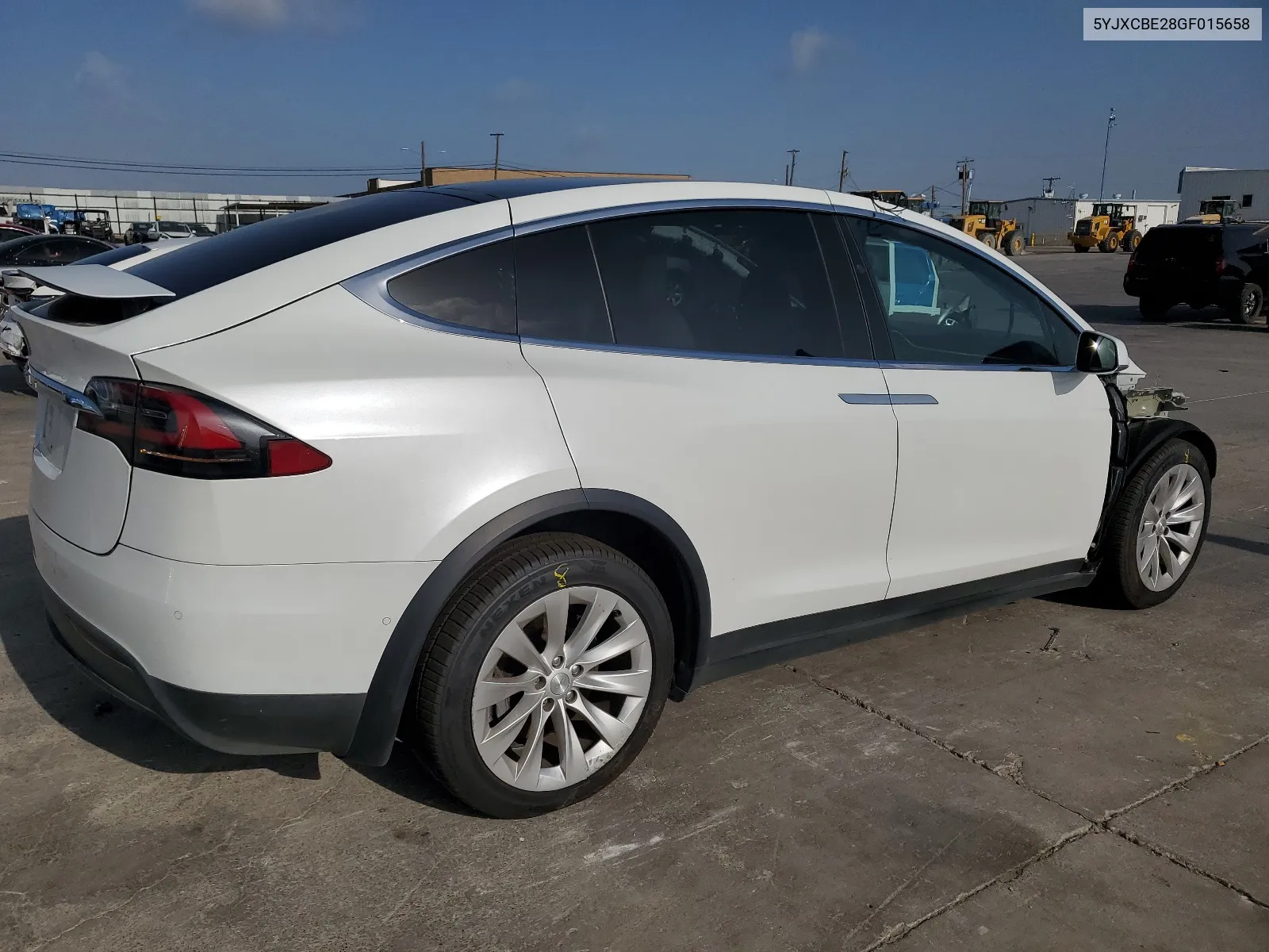 5YJXCBE28GF015658 2016 Tesla Model X