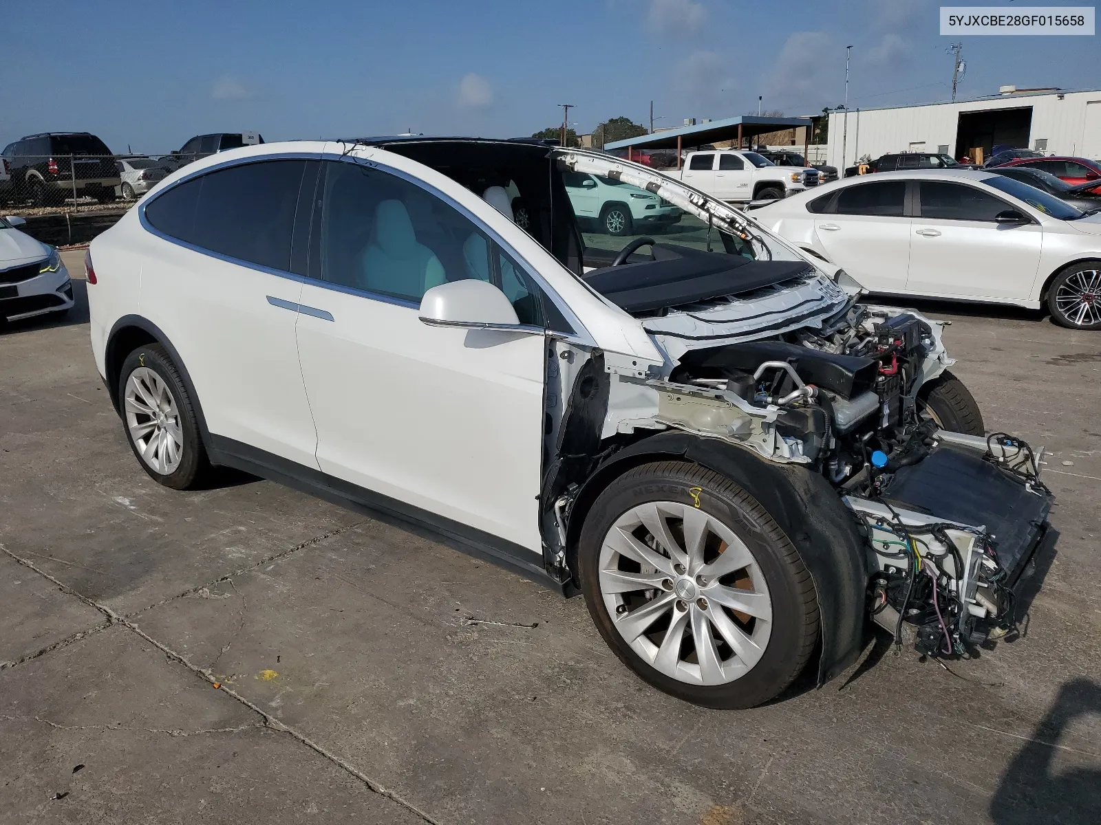 5YJXCBE28GF015658 2016 Tesla Model X