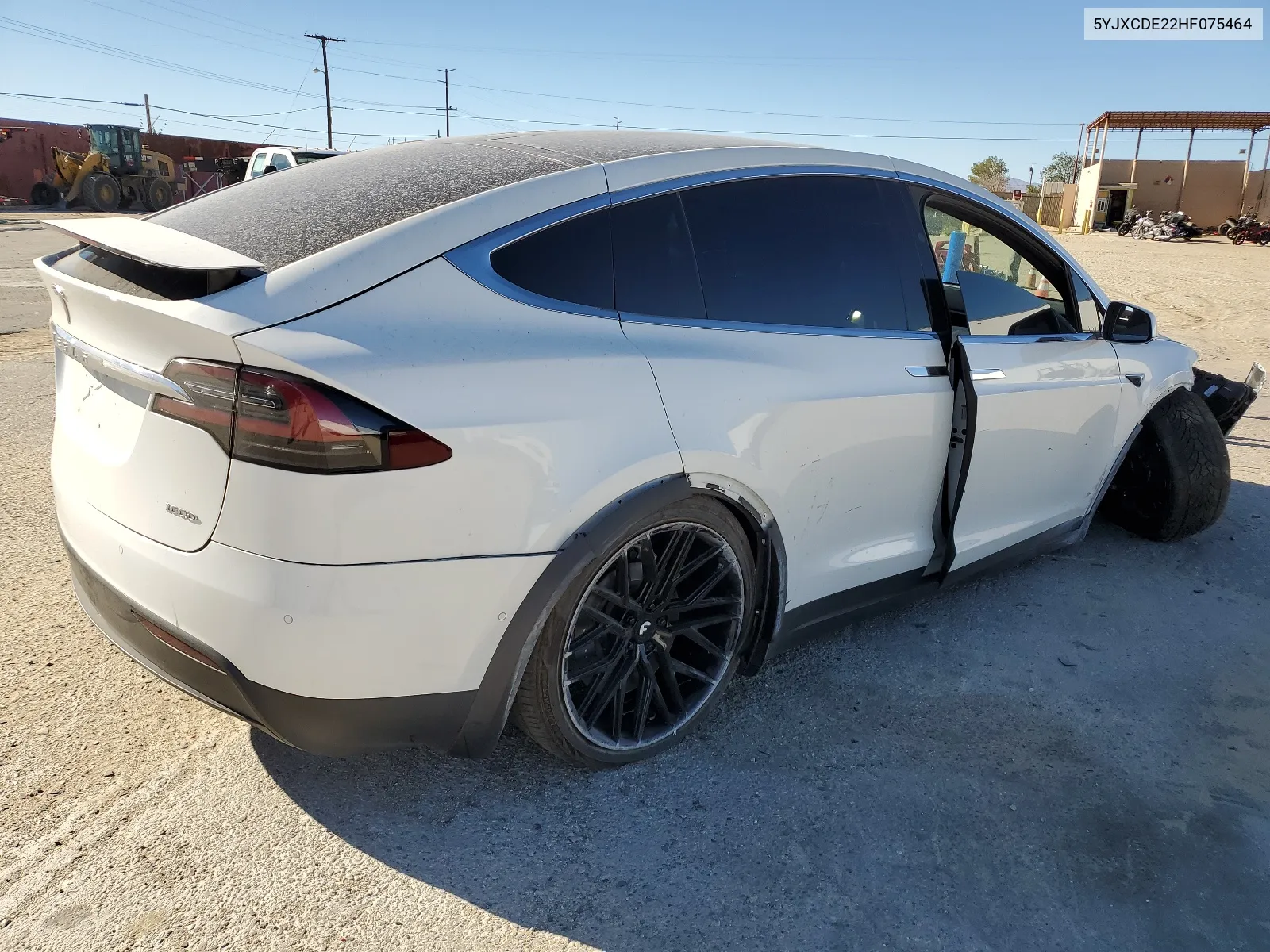 2017 Tesla Model X VIN: 5YJXCDE22HF075464 Lot: 67592004